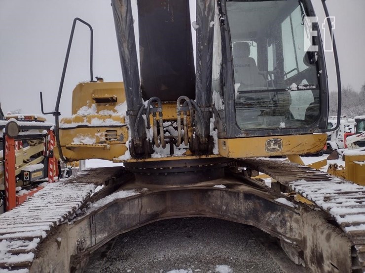 deere-350g-lc-image-19