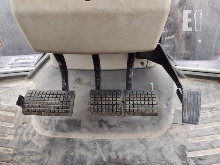 massey-ferguson-4-image-8