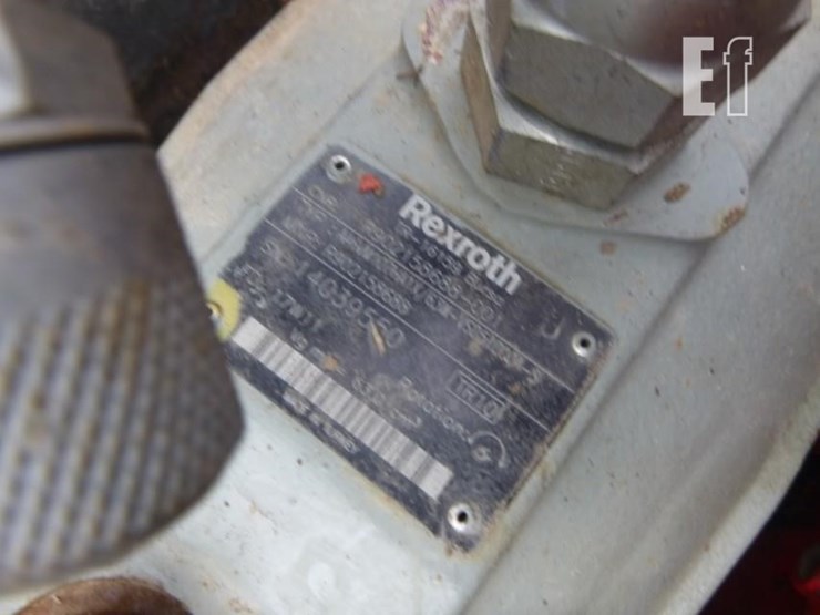 2018-bobcat-t770-image-25