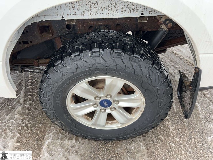 2017-ford-6.5-ft-image-24