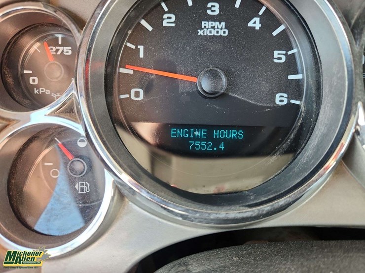 2013-gmc-sierra-2500hd-image-23