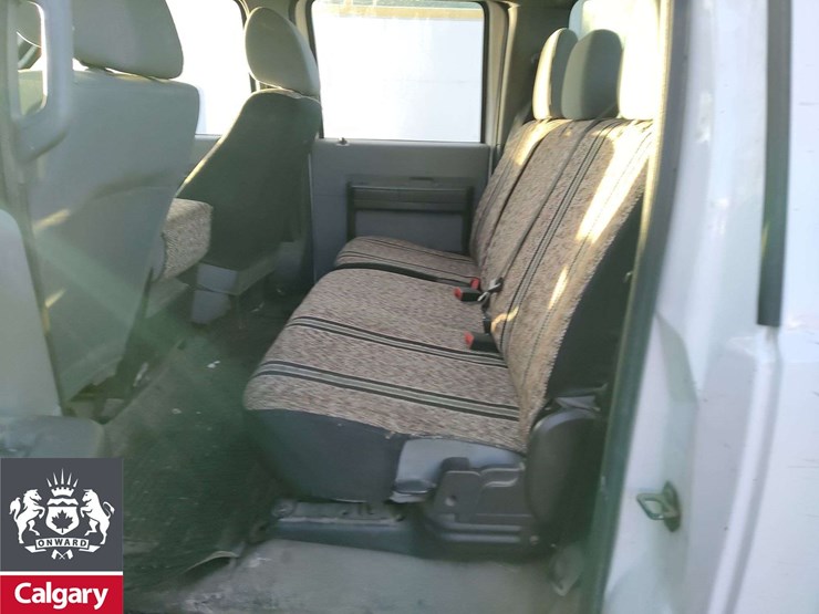 2015-ford-f550-image-18