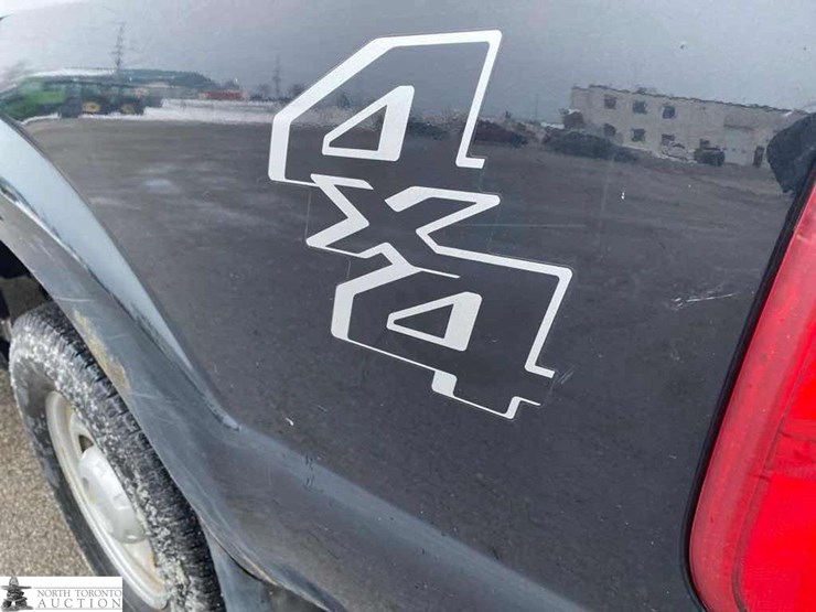 2013-ford-f250-image-32