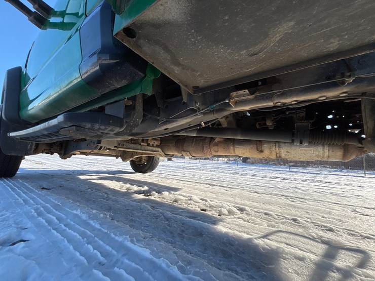 2017-ford-f550-image-31