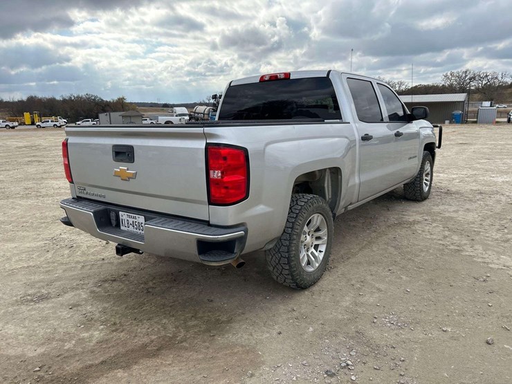 2018-chevrolet-silverado-1500-image-3