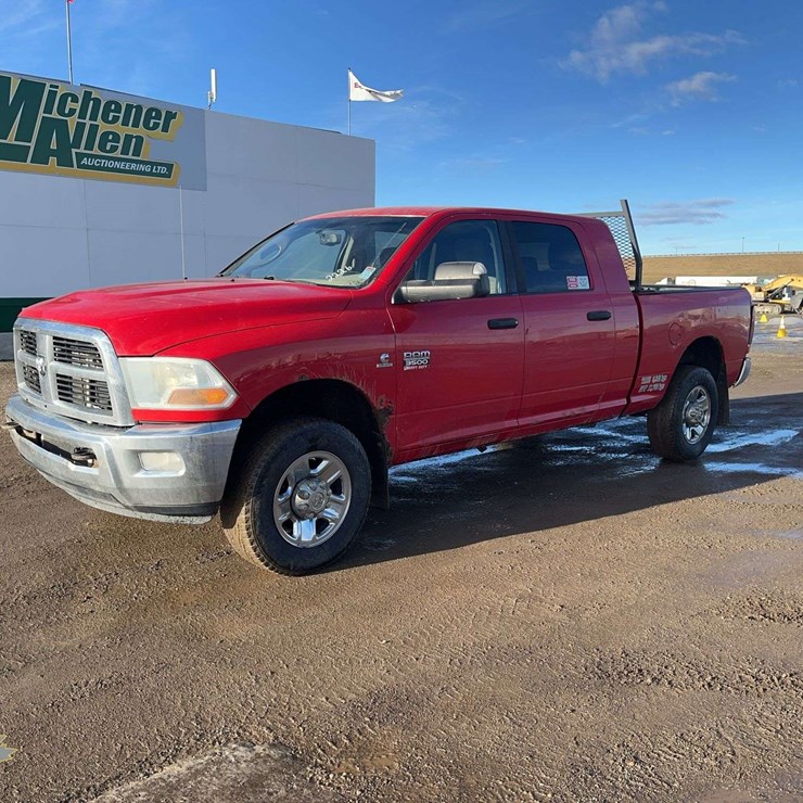 2011 DODGE 3500