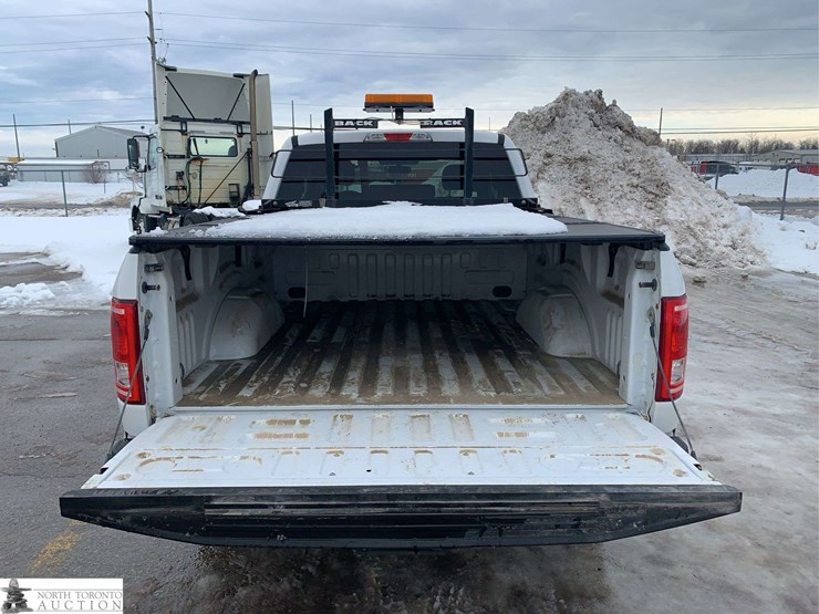 2017-ford-6.5-ft-image-33