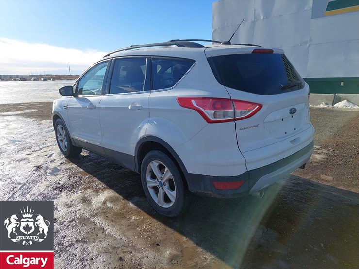 2013-ford-escape-se-image-3