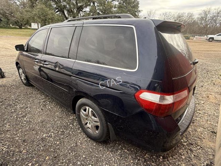 2005-unknown-unknown-image-11