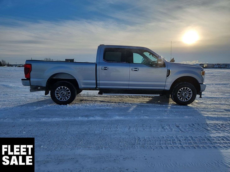 2022-ford-f250-image-8