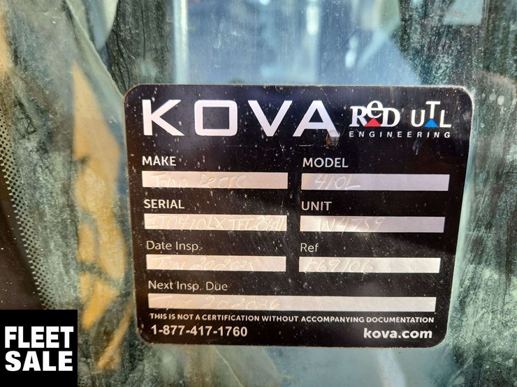 2015-deere-410l-image-31