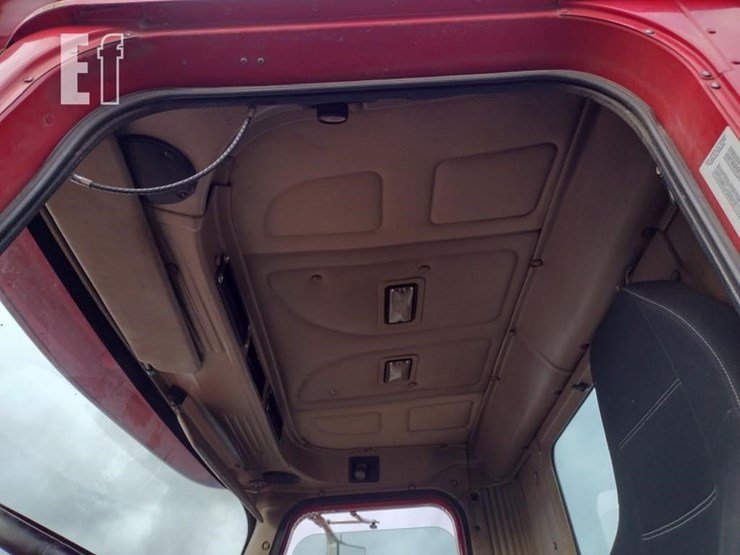 2006-international-paystar-5900-image-16