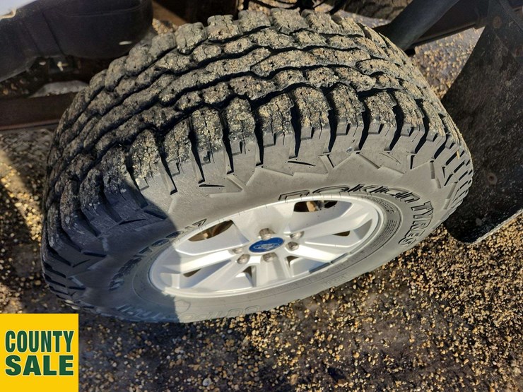 2020-ford-6.5-ft-image-30