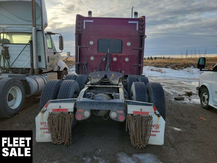 2016-peterbilt-389-image-6