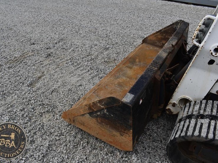 2016-bobcat-t650-image-21