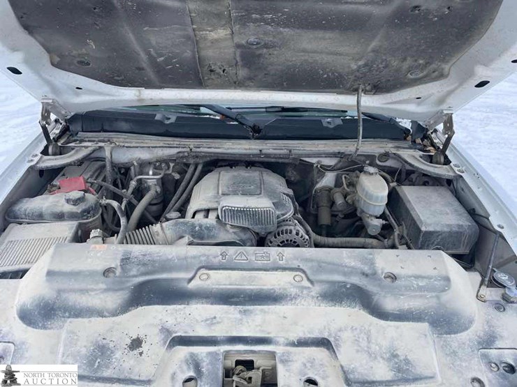 2011-chevrolet-k2500-image-21