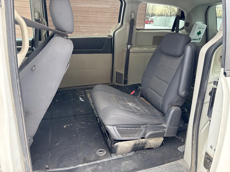 2008-dodge-grand-caravan-image-5