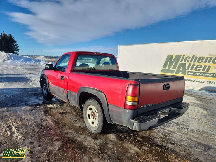 1999-chevrolet-silverado-1500-image-3
