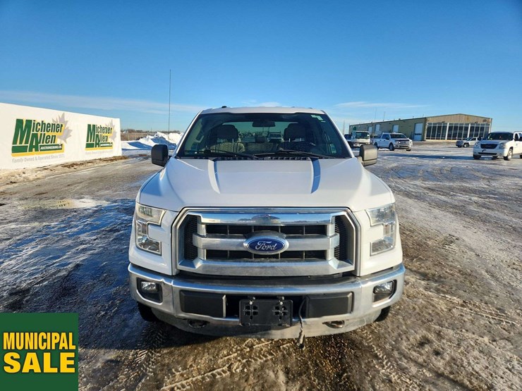 2015-ford-f150-image-21