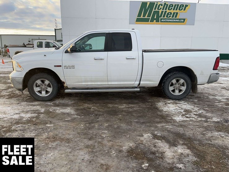 2015-dodge-1500-image-6