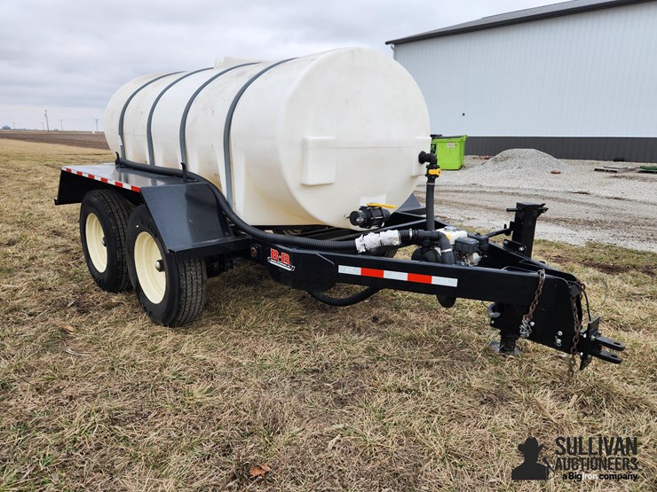 2017-behnke-1,600-gal-t/a-poly-nurse-tank-trailer-image-3