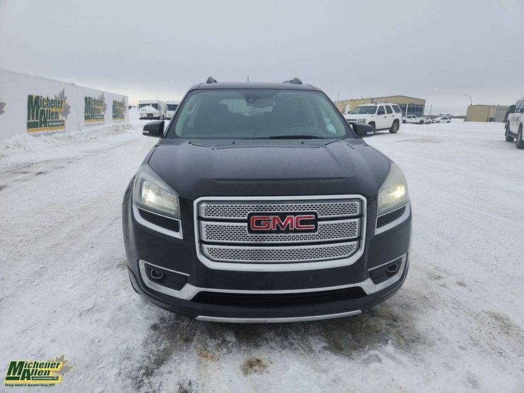 2015-gmc-acadia-image-6