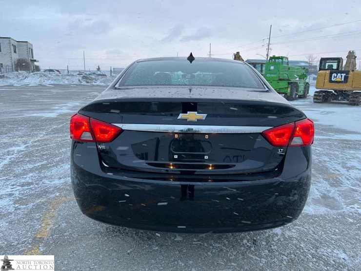 2017-chevrolet-impala-lt-image-5