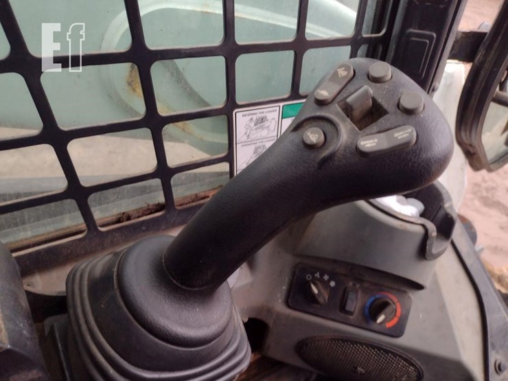 2017-bobcat-t595-image-11