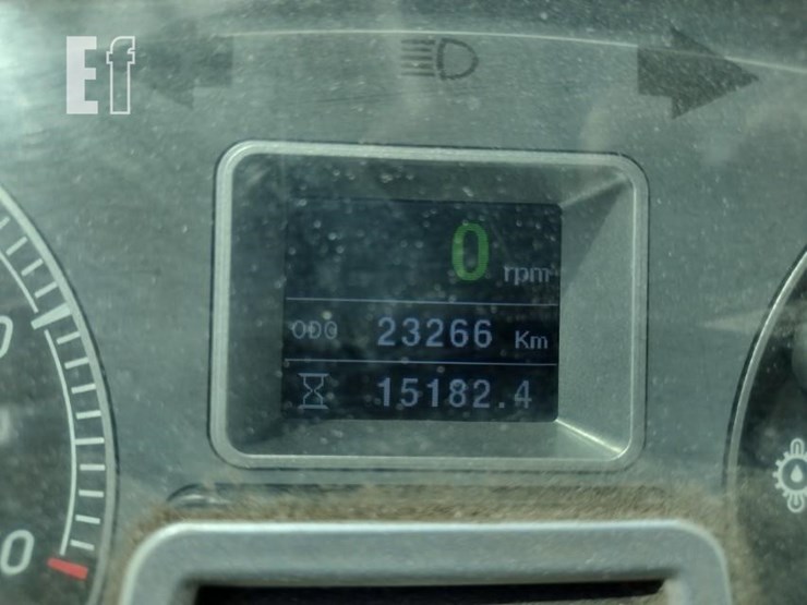 hyundai-110d-7e-image-5