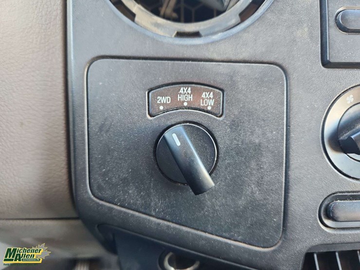 2008-ford-f550-image-21