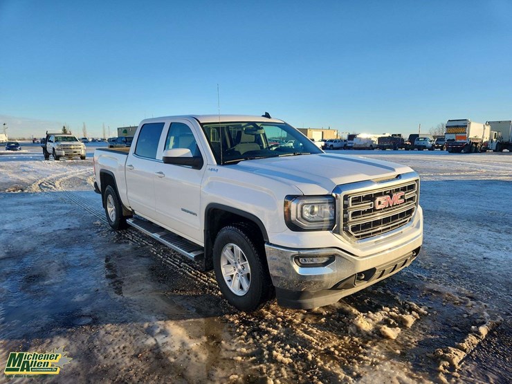2018-gmc-sierra-1500-image-2
