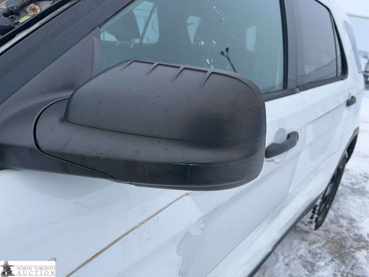 2014-ford-explorer-police-interceptor-image-36