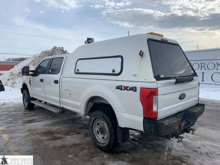 2017-ford-f250-image-2