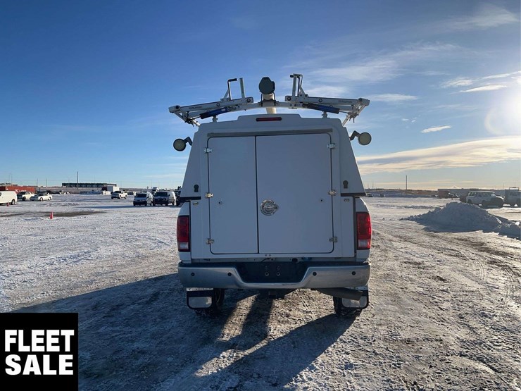 2015-dodge-2500-image-7