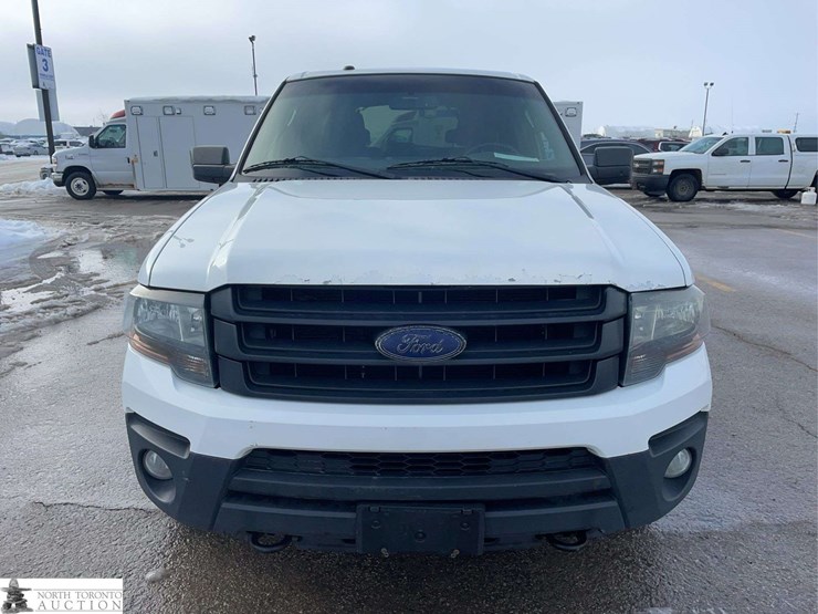 2015-ford-expedition-image-8