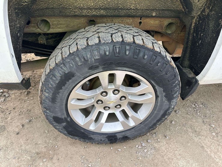 2016-chevrolet-silverado-1500-image-25