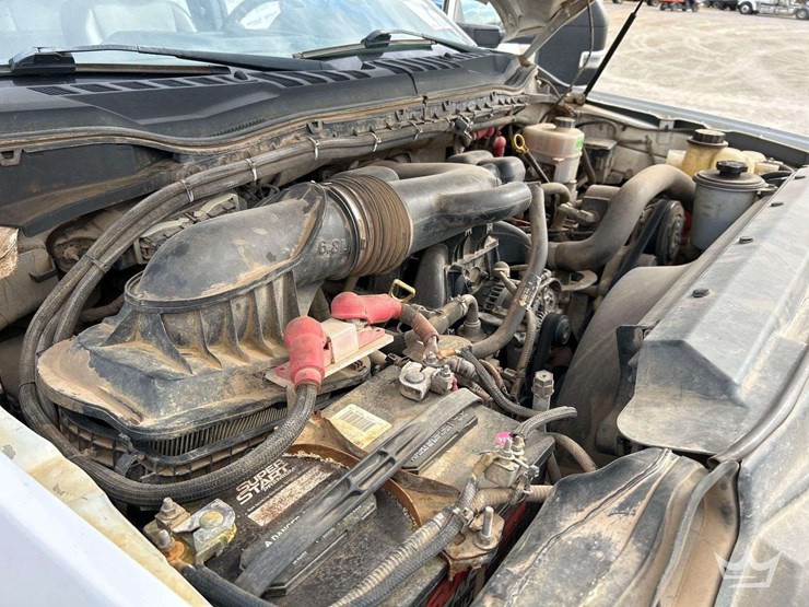 2017-ford-f550-image-9