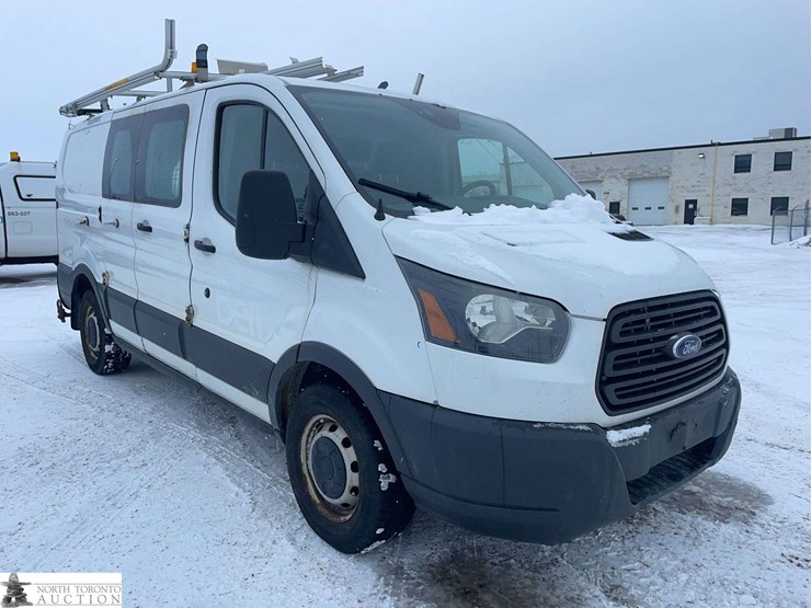 2016-ford-transit-image-7