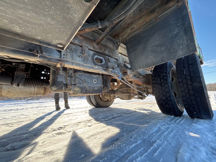 2017-ford-f550-image-30