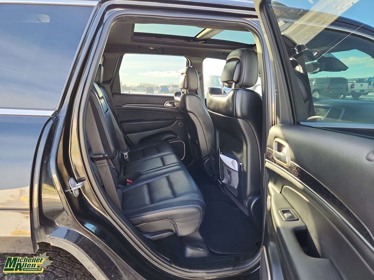 2014-jeep-grand-cherokee-image-27