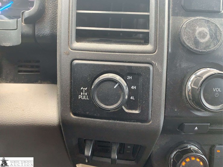 2017-ford-f250-image-25