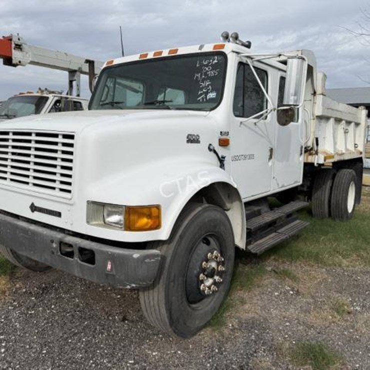 2000 INTERNATIONAL 4700