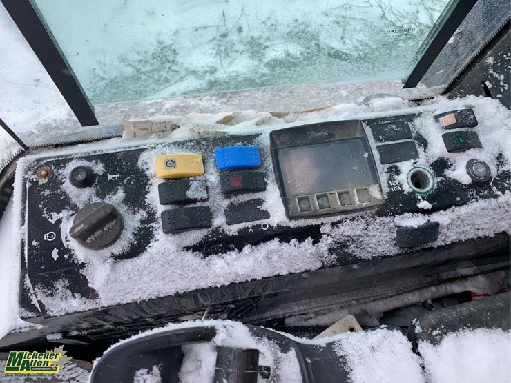 2014-jacobs-lf550-mower-image-17