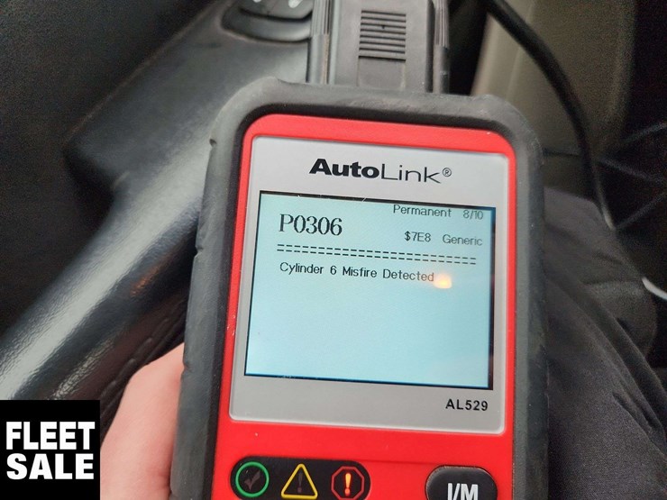 2015-dodge-grand-caravan-sxt-image-28