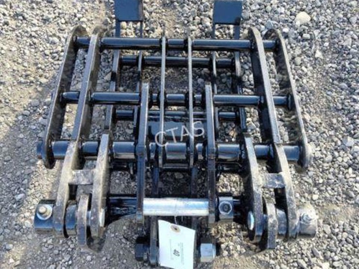 #40-•-mini-excavator-grapple-image-1