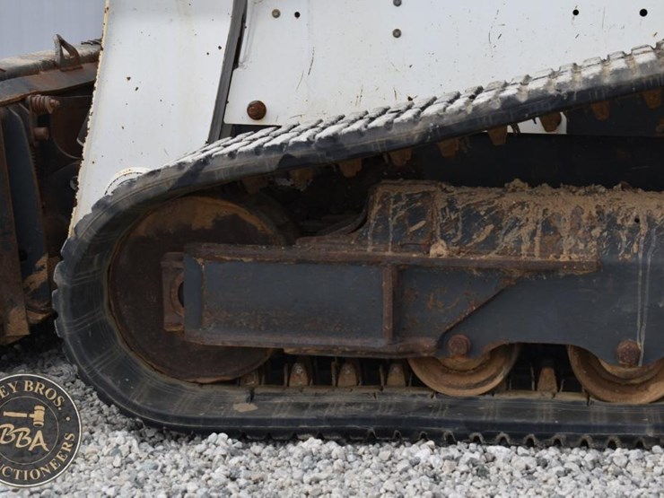 2016-bobcat-t650-image-30