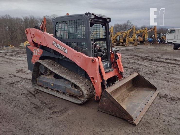 2019-kubota-svl95-2s-image-41