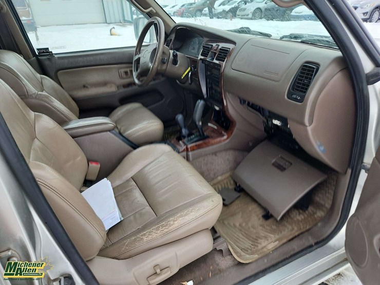1999-toyota-4-runner-limited-image-18