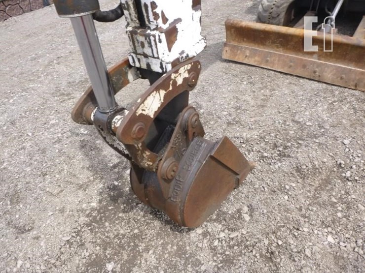 2001-bobcat-331e-image-15