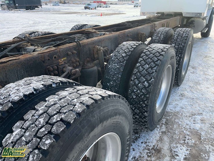 2006-kenworth-t800-image-11